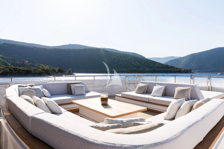 Charter Yacht ALUNYA - Benetti B.Now 50m - 5 Cabins - Cannes - Monaco - St Tropez - French Riviera