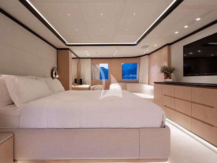 ALUNYA Benetti B.Now 50m - master cabin ALUNYA Benetti B.Now 50m - master cabin