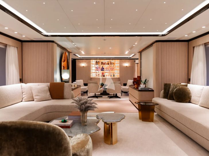 ALUNYA Benetti B.Now 50m - sky lounge wide shot ALUNYA Benetti B.Now 50m - sky lounge wide shot