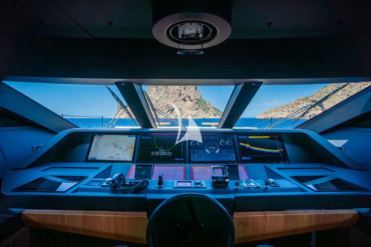 Charter Yacht ALVIUM - Ferretti Custom Line 106 - 5 Cabins - Ibiza - Palma - Mallorca