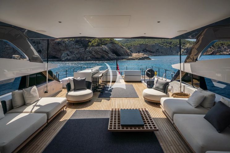 Charter Yacht ALVIUM - Ferretti Custom Line 106 - 5 Cabins - Ibiza - Palma - Mallorca
