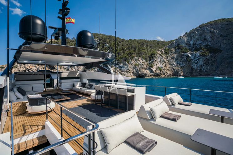 Charter Yacht ALVIUM - Ferretti Custom Line 106 - 5 Cabins - Ibiza - Palma - Mallorca