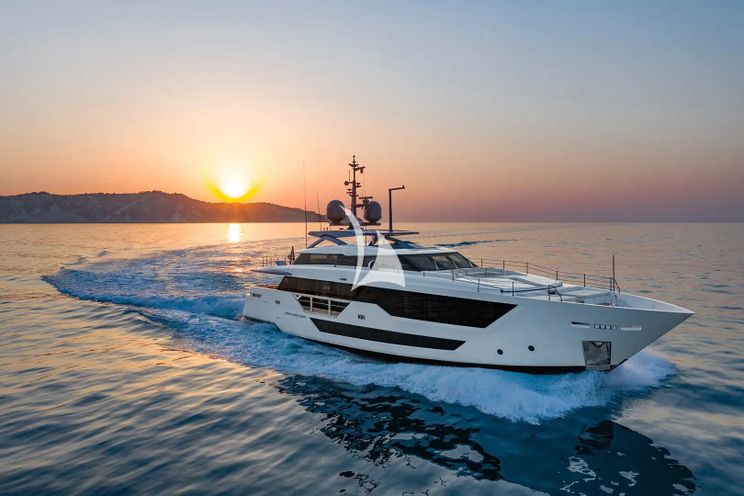 Charter Yacht ALVIUM - Ferretti Custom Line 106 - 5 Cabins - Ibiza - Palma - Mallorca