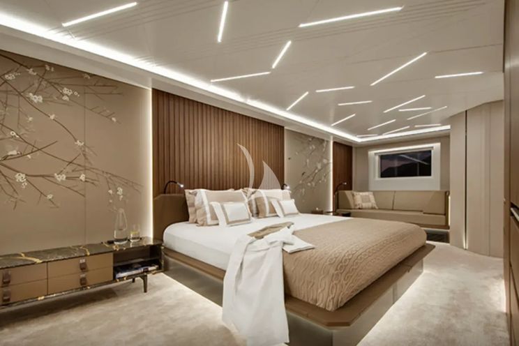 Charter Yacht AL WAAB - Alia 55m - 7 Cabins - St Tropez - Cannes - Nice - Antibes - French Riviera