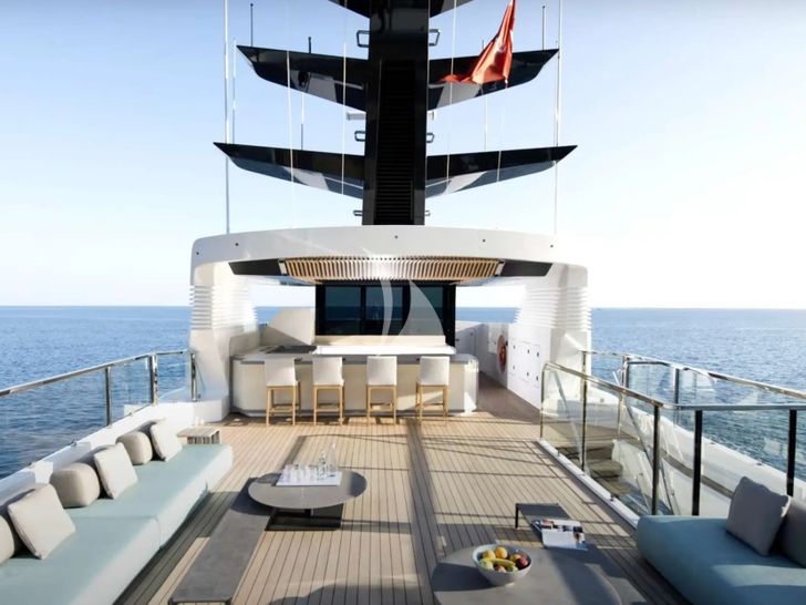 AL WAAB Alia 55m - sun deck AL WAAB Alia 55m - sun deck