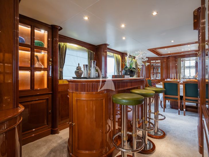 AMADEA Benetti Classic 115 indoor bar AMADEA Benetti Classic 115 indoor bar