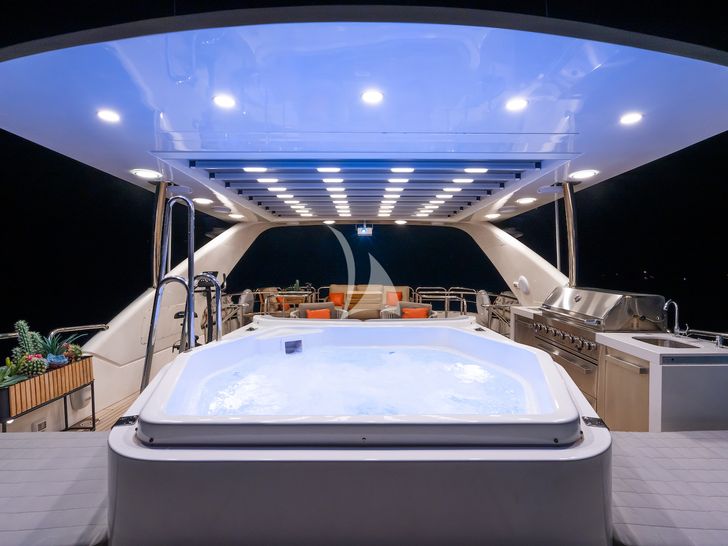 AMADEA Benetti Classic 115 jacuzzi at night