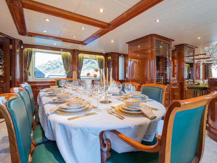 AMADEA Benetti Classic 115 main dining area AMADEA Benetti Classic 115 main dining area