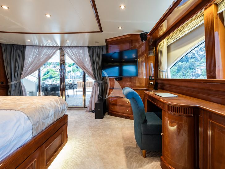 AMADEA Benetti Classic 115 master cabin working area AMADEA Benetti Classic 115 master cabin working area