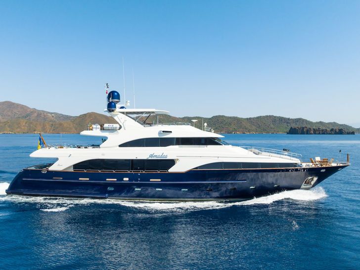 AMADEA Benetti Classic 115 - side profile AMADEA Benetti Classic 115 - side profile