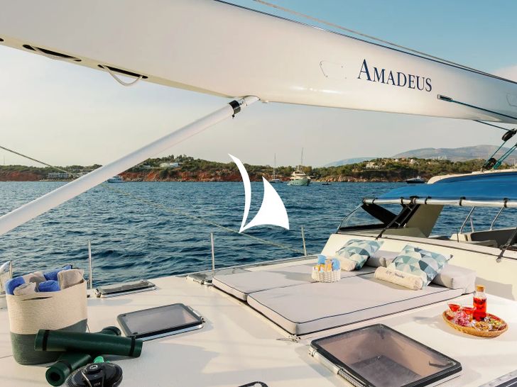 AMADEUS Dynamique 110 - upper deck sun beds AMADEUS Dynamique 110 - upper deck sun beds