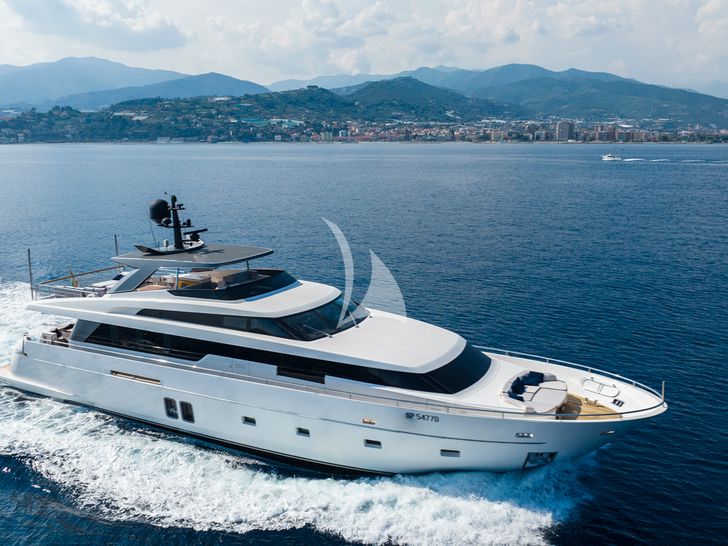 AMAN Sanlorenzo SL96 - cruising AMAN Sanlorenzo SL96 - cruising