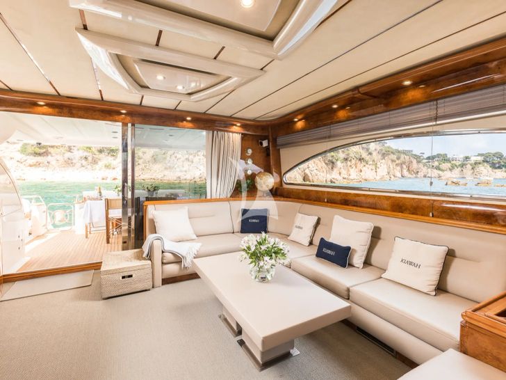 AMANI Astondoa 72 - saloon AMANI Astondoa 72 - saloon