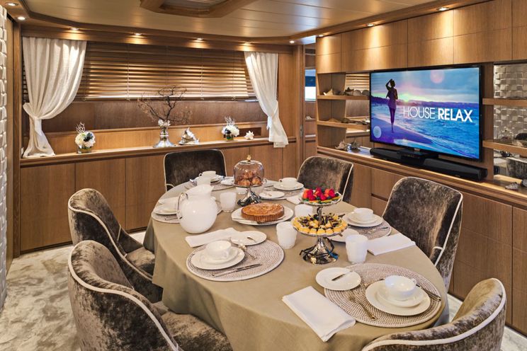 Charter Yacht AMAYA - Maiora 32 DP Fly - 5 Cabins - Porto Cervo - La Maddalena - Sardinia - Italy