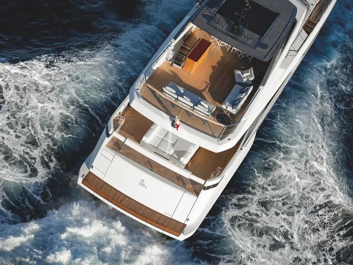 AMAZING GRACE Sanlorenzo SL110 Asymmetric - bow jacuzzi and sundeck AMAZING GRACE Sanlorenzo SL110 Asymmetric - bow jacuzzi and sundeck
