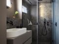 AMAZING GRACE Sanlorenzo SL110 Asymmetric - twin cabin bathroom AMAZING GRACE Sanlorenzo SL110 Asymmetric - twin cabin bathroom