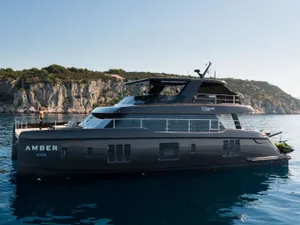 AMBER ONE - Sunreef Power 70 - 4 Cabins - Split - Dubrovnik - Hvar - Croatia AMBER ONE - Sunreef Power 70 - 4 Cabins - Split - Dubrovnik - Hvar - Croatia