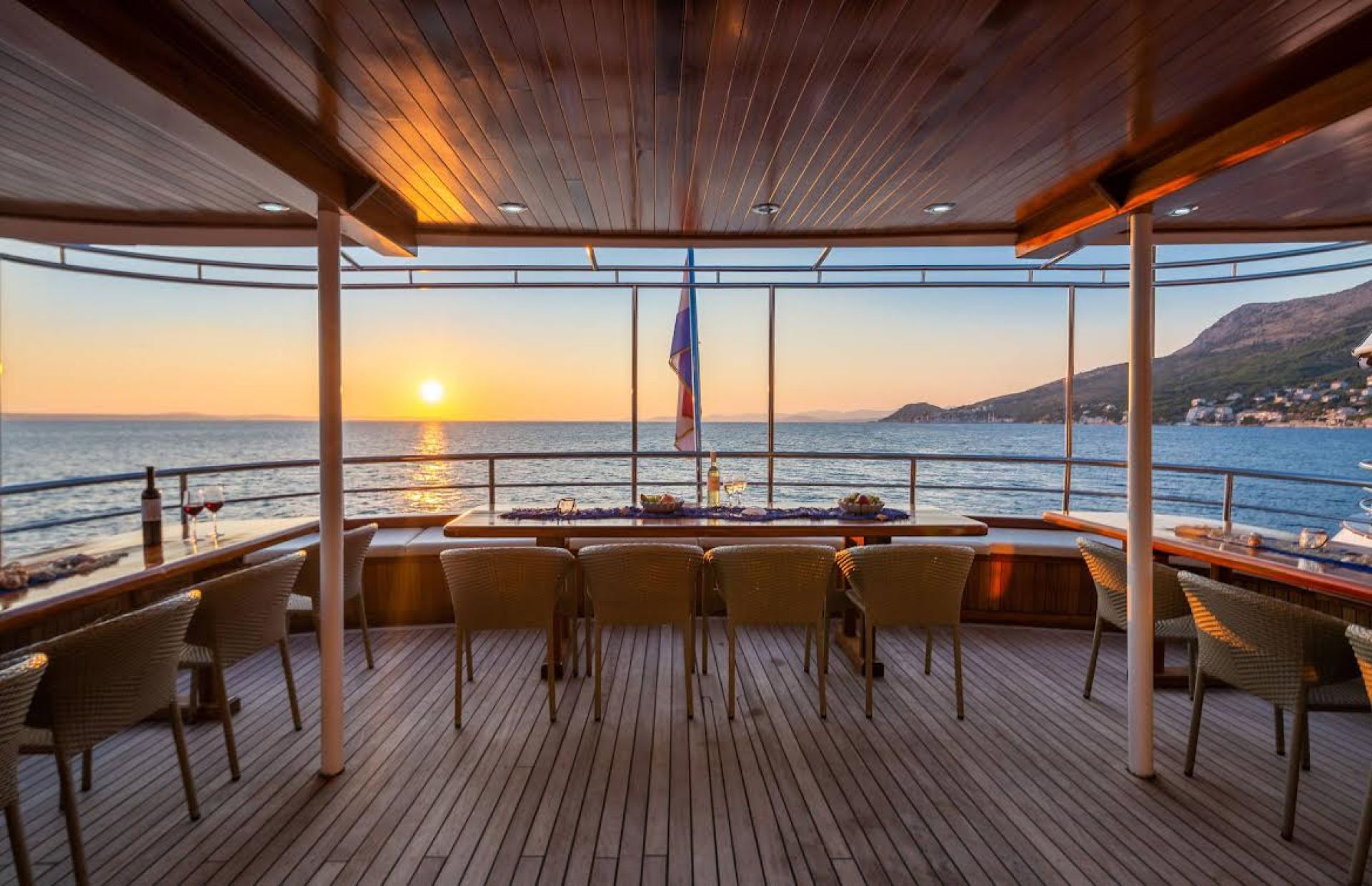 Charter Yacht AMALIA - Custom Motor Yacht 39m - 18 Cabins - Split - Hvar - Dubrovnik - Trogir - Croatia