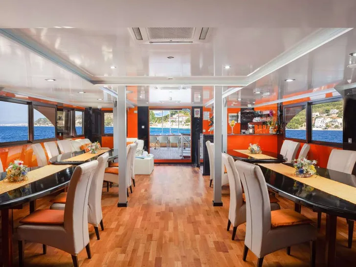 AMALIA Custom Motor Yacht 39m - interior dining area AMALIA Custom Motor Yacht 39m - interior dining area