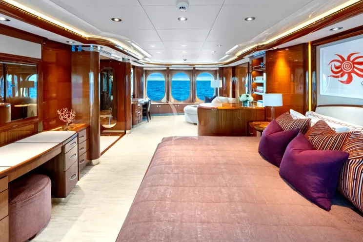 Charter Yacht AMICA MEA - Hakvoort 152 - 5 Cabins - St Martin - St Barths - Leewards - Caribbean