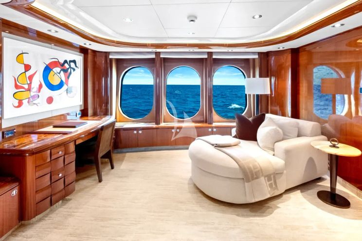 Charter Yacht AMICA MEA - Hakvoort 152 - 5 Cabins - St Martin - St Barths - Leewards - Caribbean