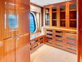 AMICA MEA Hakvoort 152 - master cabin wardrobe AMICA MEA Hakvoort 152 - master cabin wardrobe