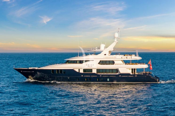 Charter Yacht AMICA MEA - Hakvoort 152 - 5 Cabins - St Martin - St Barths - Leewards - Caribbean