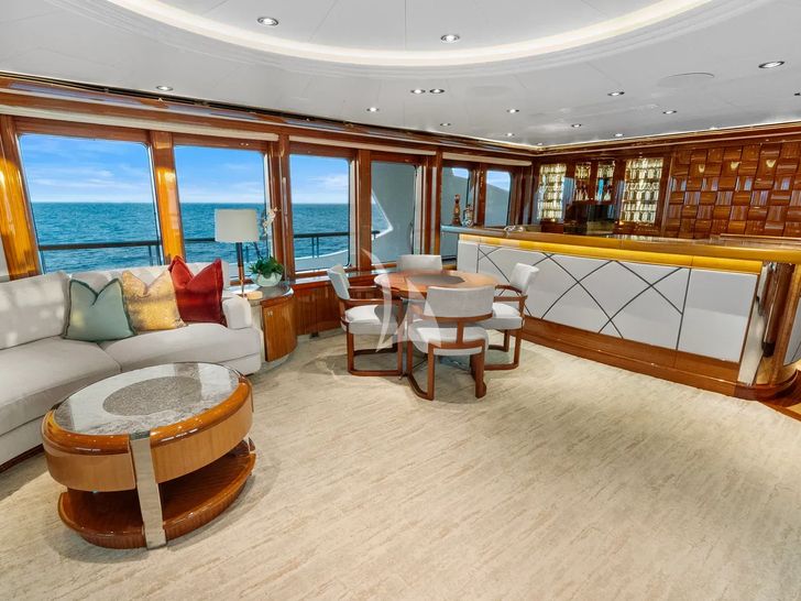 AMICA MEA Hakvoort 152 - sky lounge bar AMICA MEA Hakvoort 152 - sky lounge bar