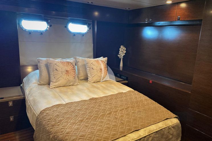 Charter Yacht AMMONITE - Nordhavn Custom 23m - 3 Cabins - Abaco - Nassau - Exumas - Bahamas