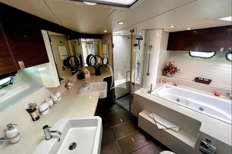 Charter Yacht AMMONITE - Nordhavn Custom 23m - 3 Cabins - Abaco - Nassau - Exumas - Bahamas