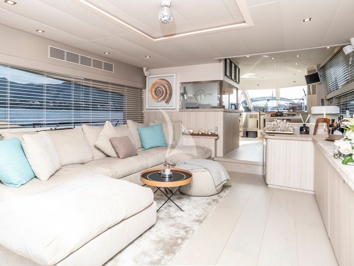 AMMONITE Numarine 78 saloon AMMONITE Numarine 78 saloon