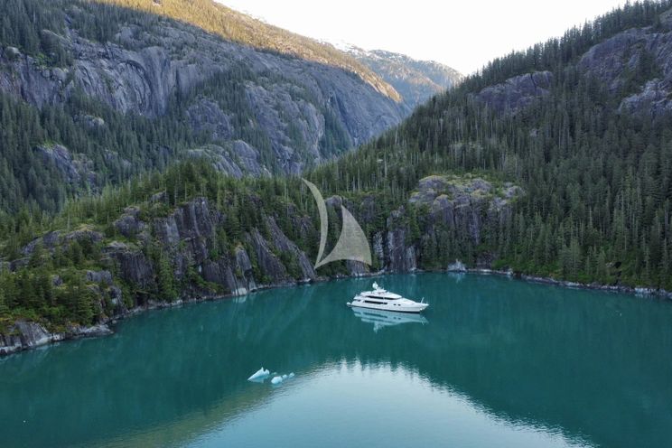 Charter Yacht AMORE - Christensen 157 - 5 Cabins - Mexico - California