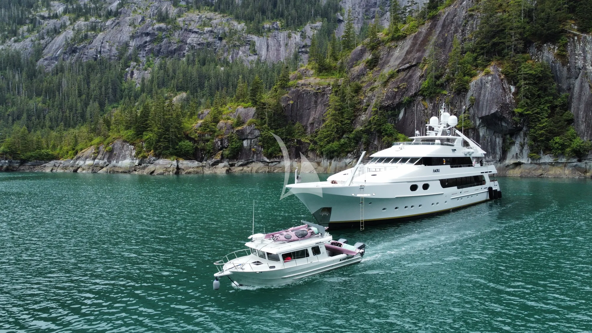 Charter Yacht AMORE - Christensen 157 - 5 Cabins - Mexico - California