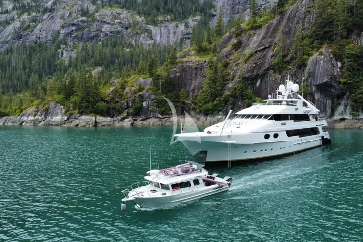 Charter Yacht AMORE - Christensen 157 - 5 Cabins - Mexico - California