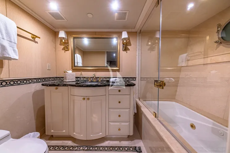 Charter Yacht AMORE - Christensen 157 - 5 Cabins - Mexico - California