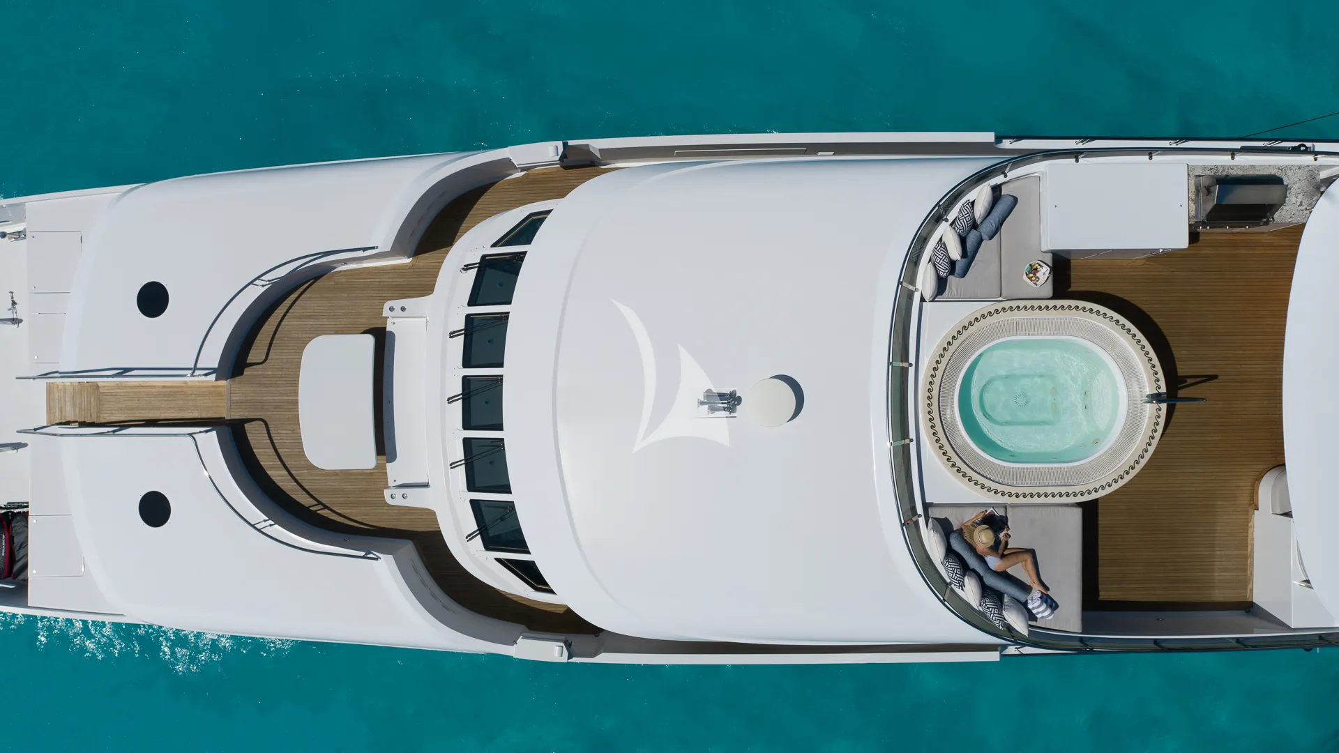 Charter Yacht AMORE - Christensen 157 - 5 Cabins - Mexico - California