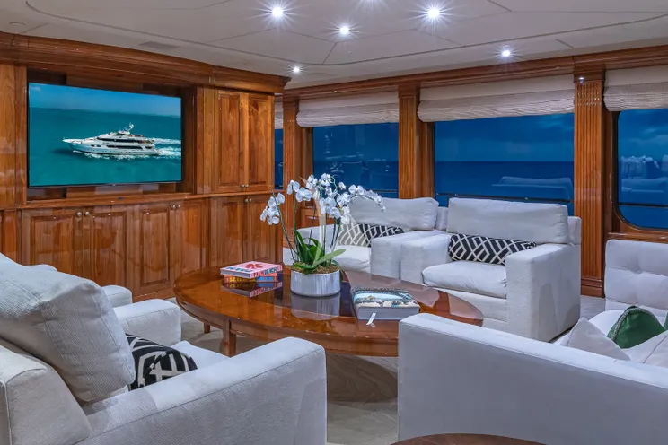 Charter Yacht AMORE - Christensen 157 - 5 Cabins - Mexico - California