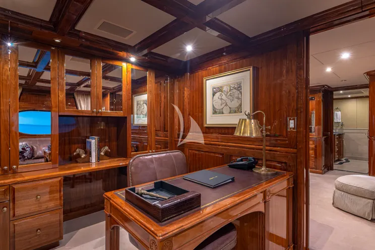 Charter Yacht AMORE - Christensen 157 - 5 Cabins - Mexico - California