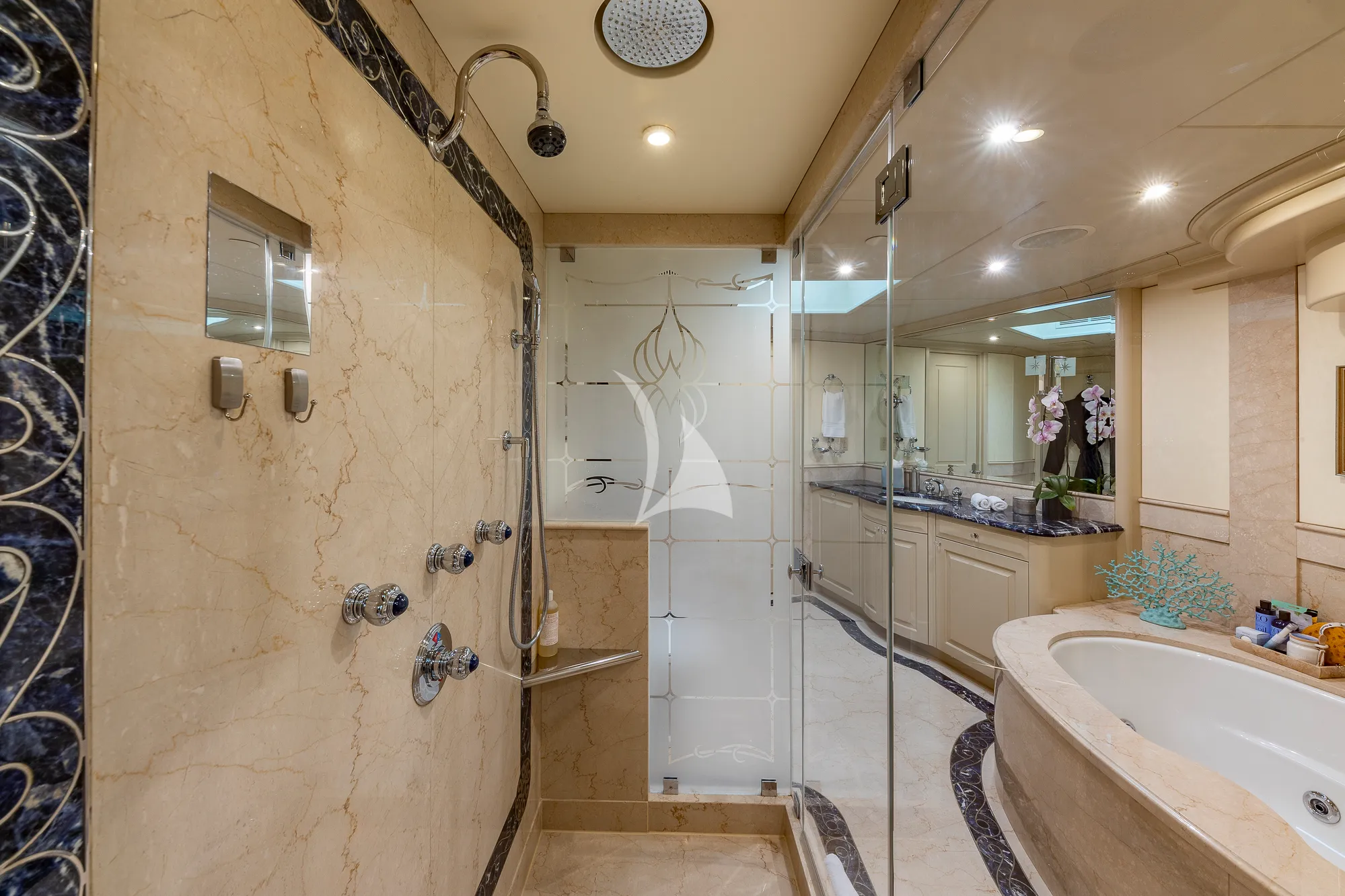 Charter Yacht AMORE - Christensen 157 - 5 Cabins - Mexico - California