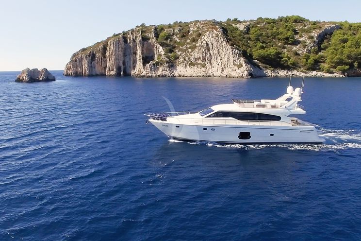 Charter Yacht AMY - Ferretti 630 - 3 Cabins - Split - Hvar - Dubrovnik - Croatia