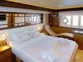 AMY Ferretti 630 - master cabin Bed AMY Ferretti 630 - master cabin Bed
