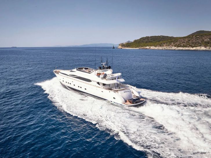 ANASA Maiora 35m - cruising aft view ANASA Maiora 35m - cruising aft view