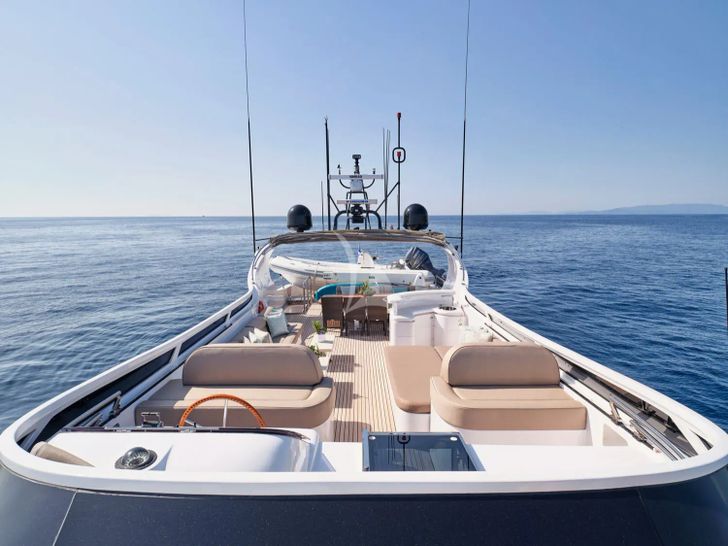 ANASA Maiora 35m - flybridge ANASA Maiora 35m - flybridge