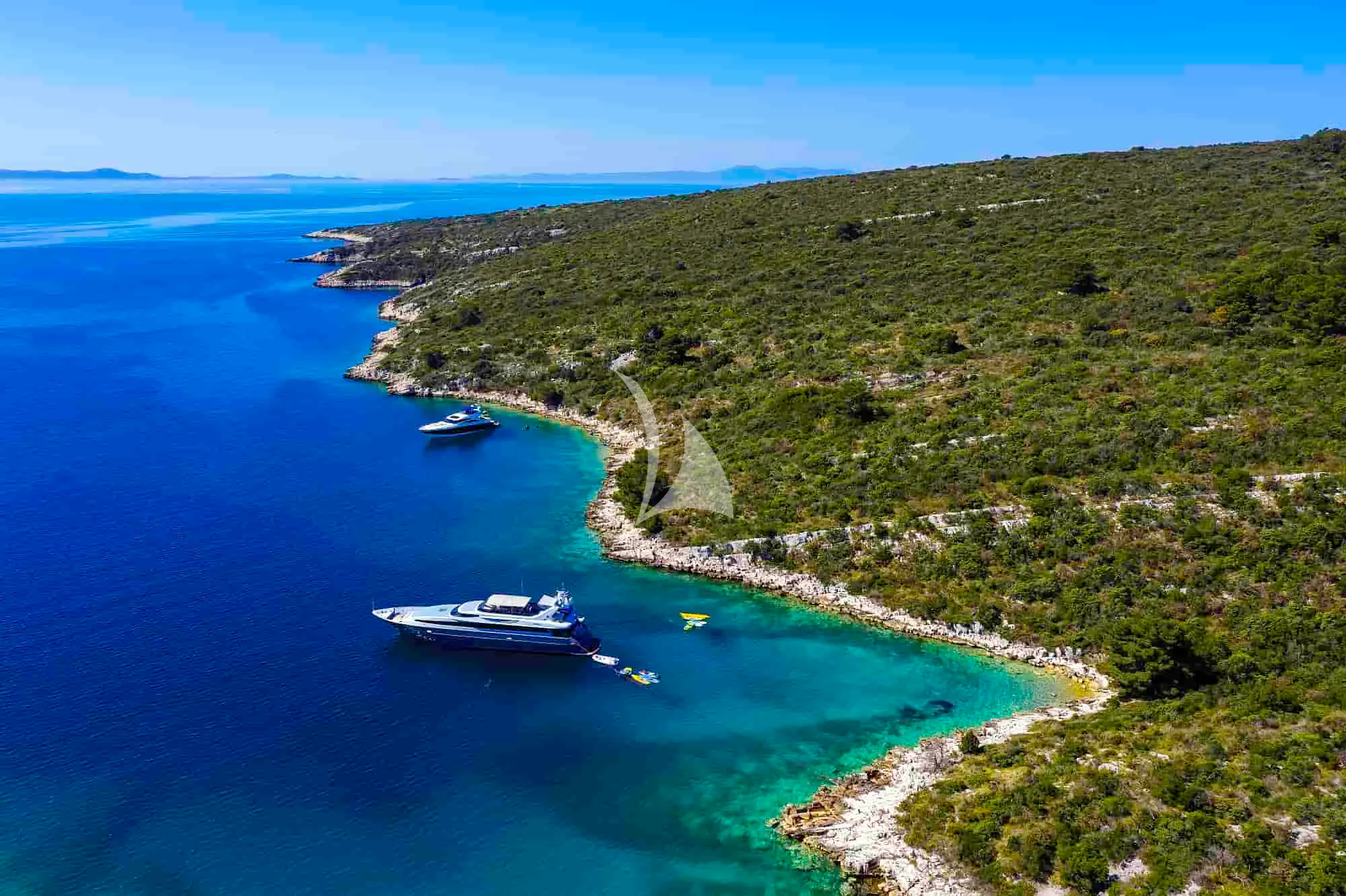 Charter Yacht ANAVI - Admiral 35 - 4 Cabins - San Remo - Liguria - Genoa - La Spezia - Italian Riviera