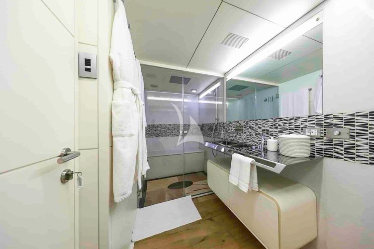 Charter Yacht ANAVI - Admiral 35 - 4 Cabins - San Remo - Liguria - Genoa - La Spezia - Italian Riviera