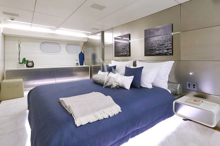 Charter Yacht ANAVI - Admiral 35 - 4 Cabins - San Remo - Liguria - Genoa - La Spezia - Italian Riviera