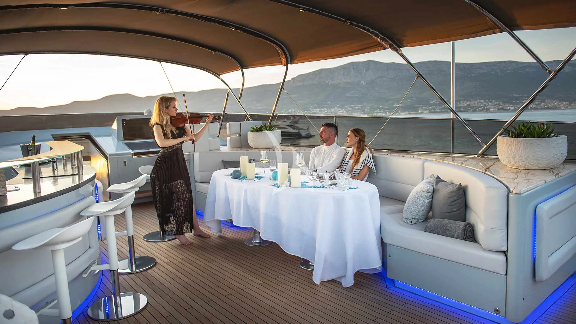 Charter Yacht ANAVI - Admiral 35 - 4 Cabins - San Remo - Liguria - Genoa - La Spezia - Italian Riviera