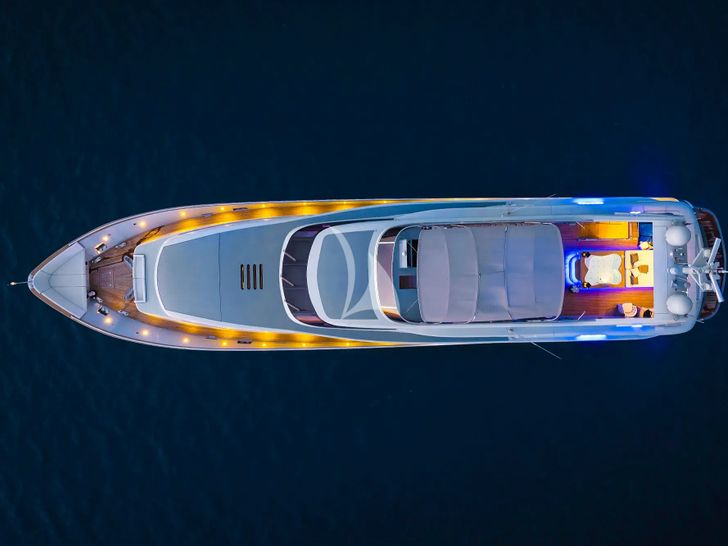 ANAVI Admiral 35 - top aerial shot ANAVI Admiral 35 - top aerial shot