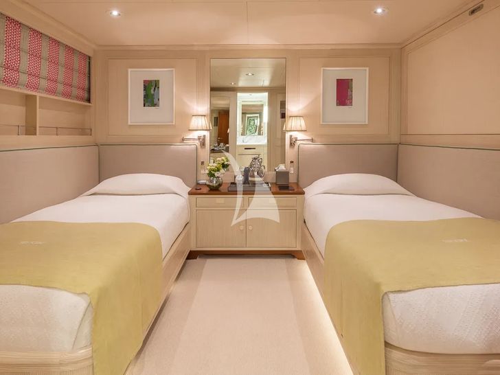 ANCALLIA Feadship 45m - twin cabin 1 ANCALLIA Feadship 45m - twin cabin 1