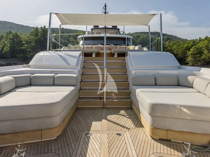 ANDIAMO Sanlorenzo SD118 - foredeck ANDIAMO Sanlorenzo SD118 - foredeck